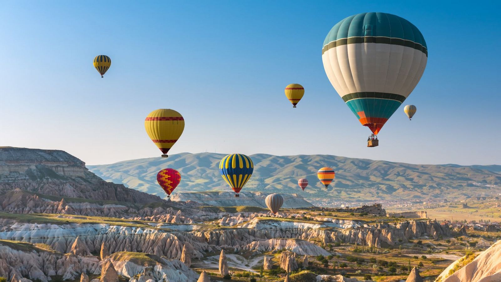 Minuto de silencio por las turistas fallecidas en la Capadocia