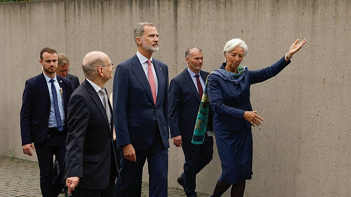 Telediario 1 - Felipe VI visita la sede del Banco Central Europeo en plena subida de tipos de interés