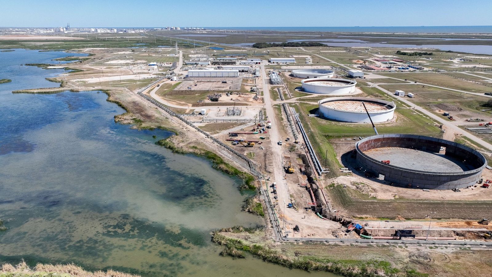 EE.UU. vuelve a liberar petróleo de sus reservas estratégicas | Ver