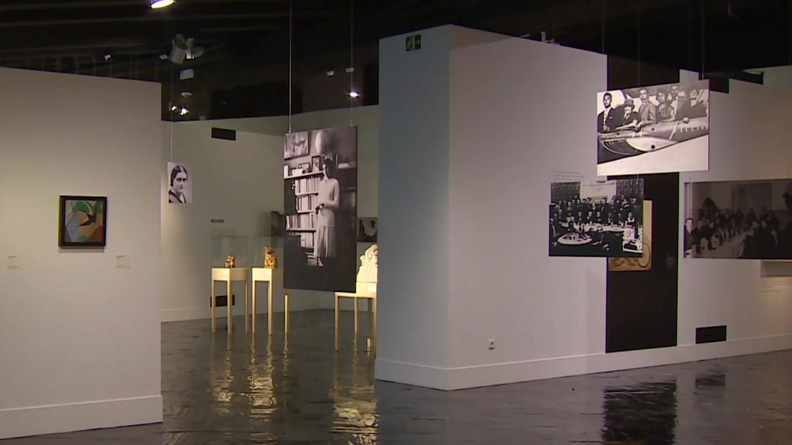 'Las Sinsombrero', una exposición que homenajea a las mujeres de la Generación del 27