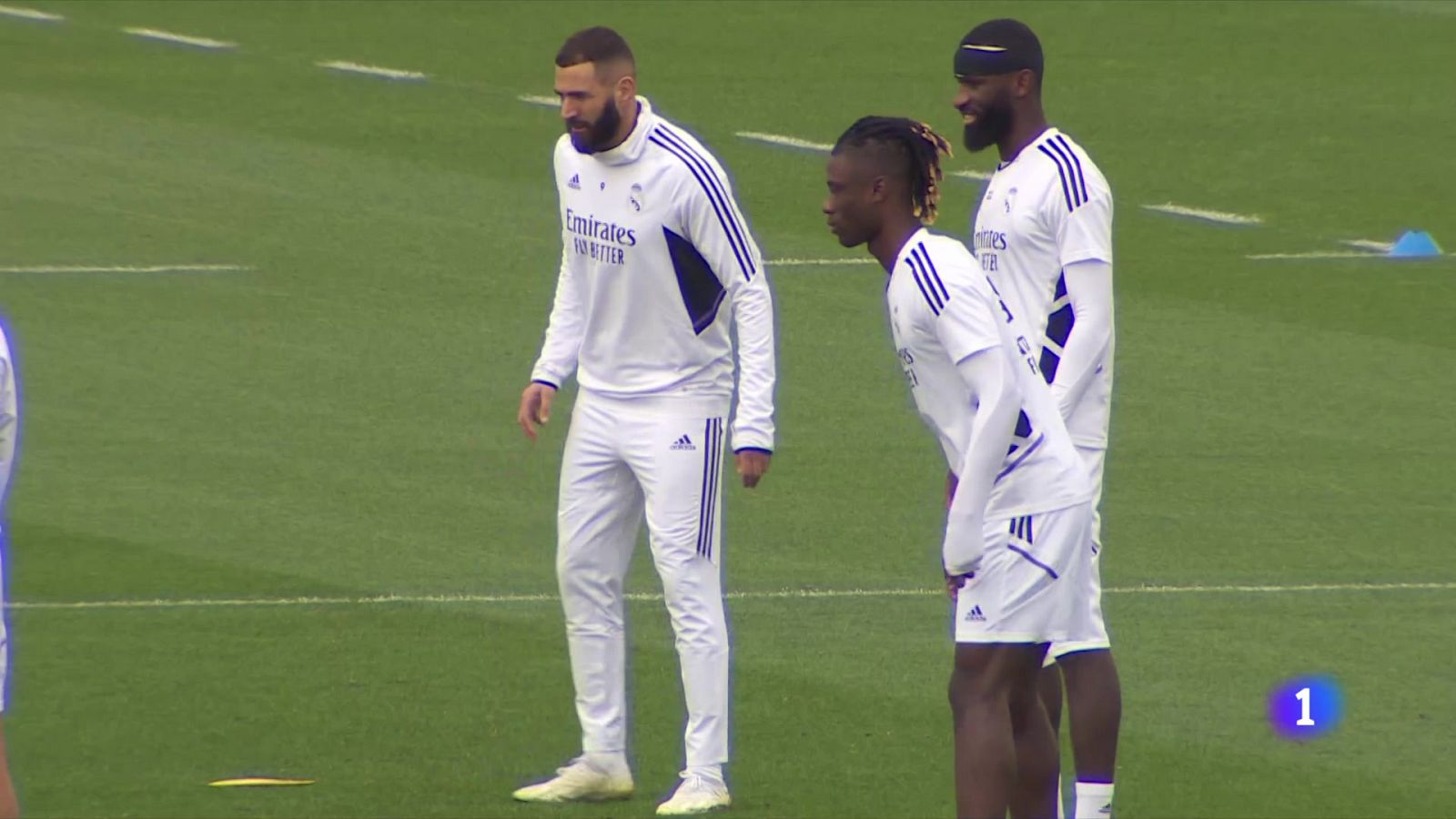 Benzema, baja para recibir al Sevilla | Ver