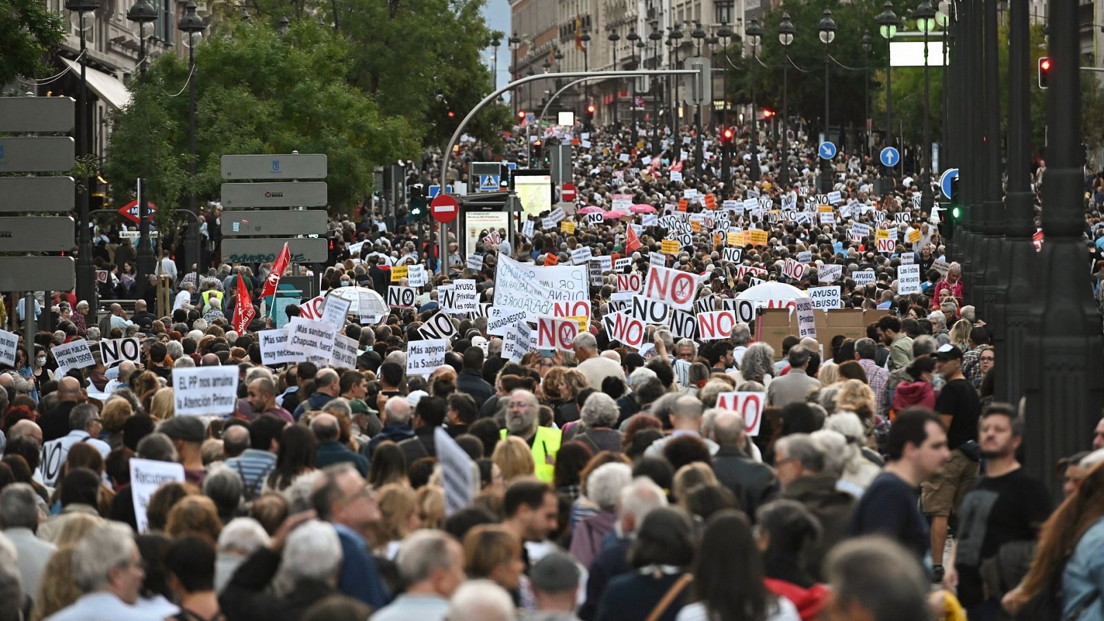 Manifestación en Madrid para pedir más recursos para la sanidad pública
