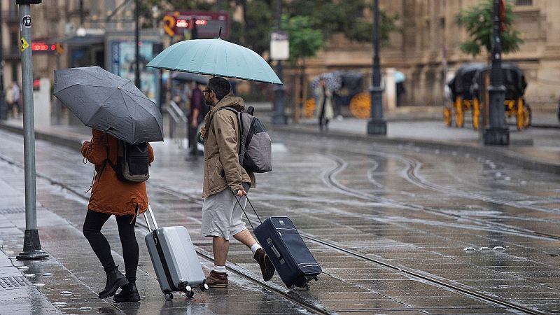 La borrasca Beatrice llega a España con fuertes vientos e intensas lluvias