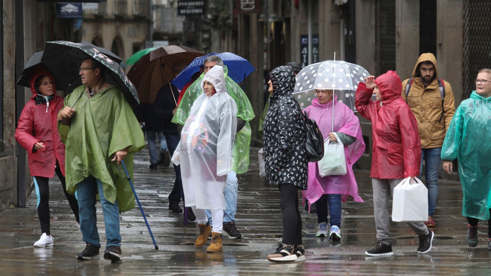 Tiempo | Lluvia y viento muy fuerte en la mitad norte y el centro peninsular