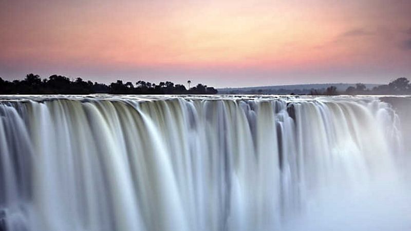 Espa�oles en el mundo - Zambia - ver ahora