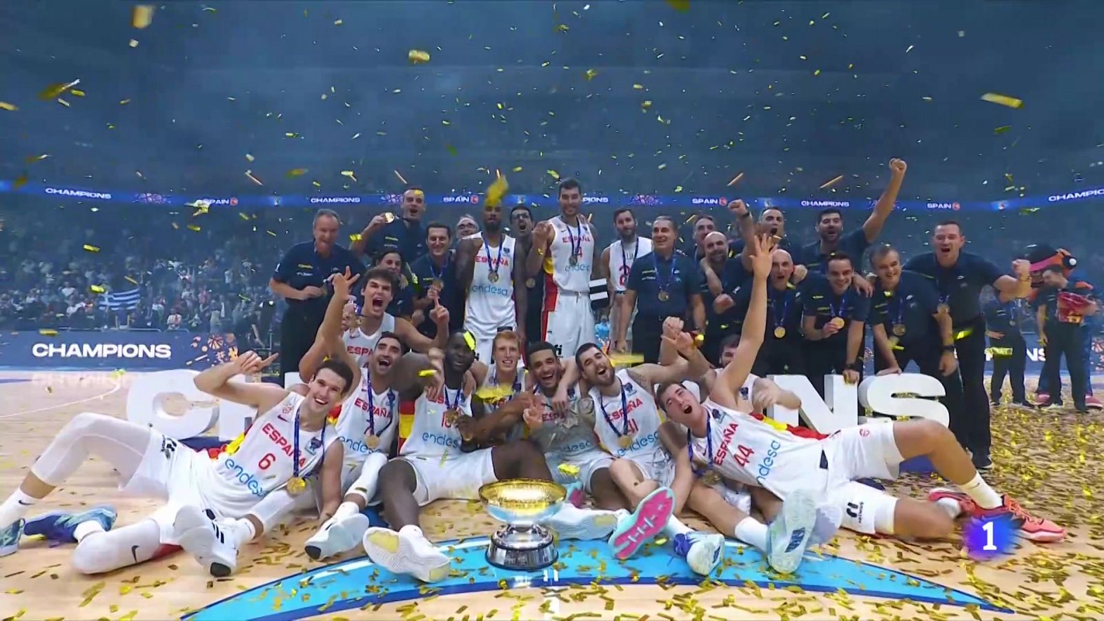 Héroes del Eurobasket sin protagonismo en sus equipos | Ver
