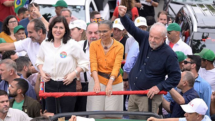 A una semana de las elecciones en Brasil, las encuestas hablan de un empate técnico entre Lula y Bolsonaro 