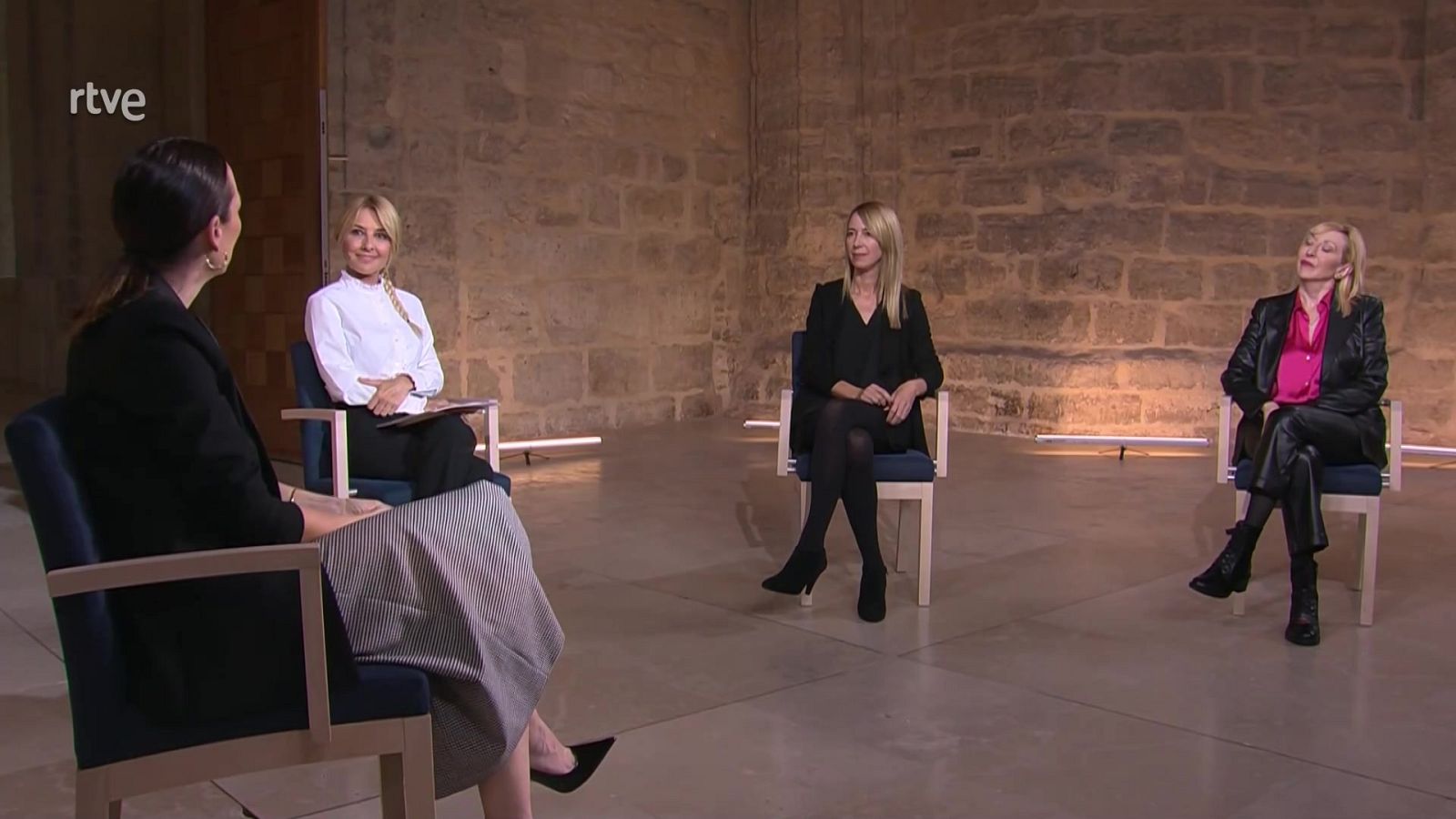 Versión española - Coloquio: Yo soy la Juani - ver ahora