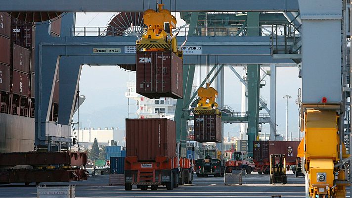 Descienden las descargas de cereales en el Puerto de Tarragona tras la liberalización de la estiba