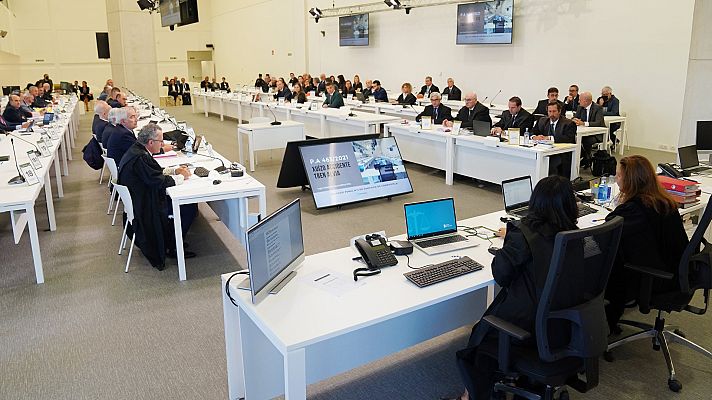 Telediario 1 - El policía encargado de la instrucción dice que el interventor negó "dos veces" la llamada con el maquinista