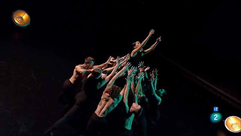 Punts de vista - El Ballet de Barcelona interpreta un fragment de l'espectacle 'Tongues'