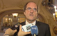 El ministro de Educación ha dicho que algunas de las propuestas que ha hecho el PP son de programa electoral