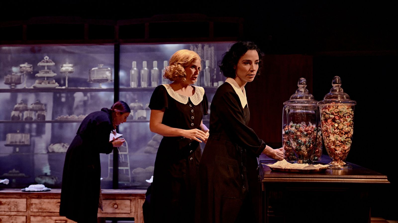 Tea rooms - Atención obras - ver ahora