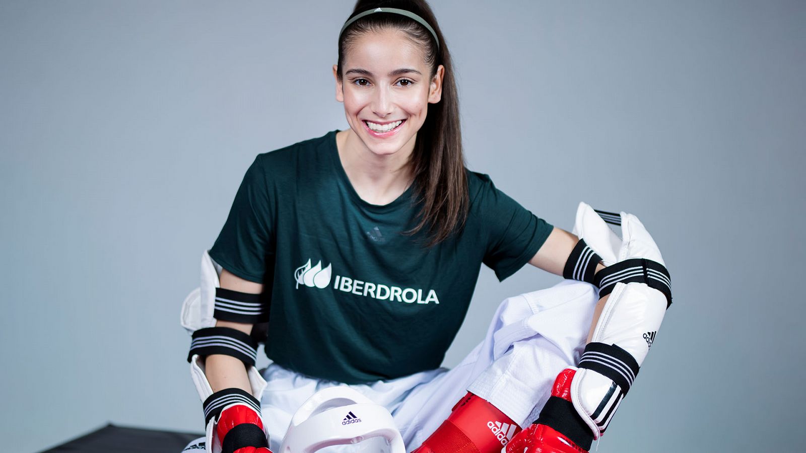 Tour Universo Mujer - 2022 - Programa 13: Adriana Cerezo, la naturalidad y excelencia de una medalla olímpica - RTVE Play