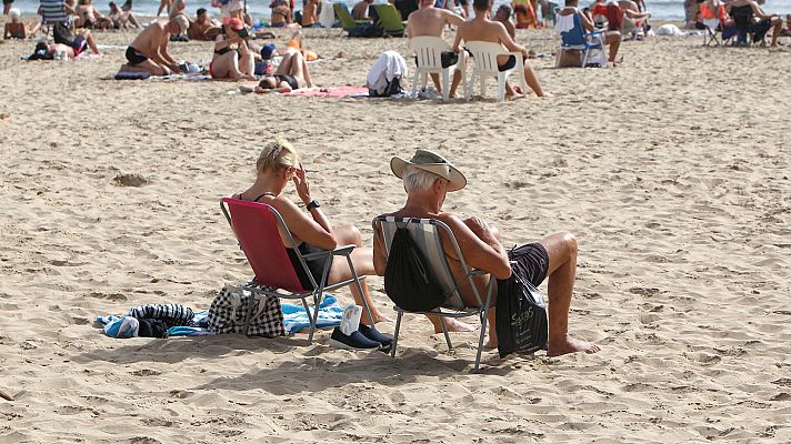 El tiempo - Altas temperaturas en la península y fuertes lluvias en Galicia