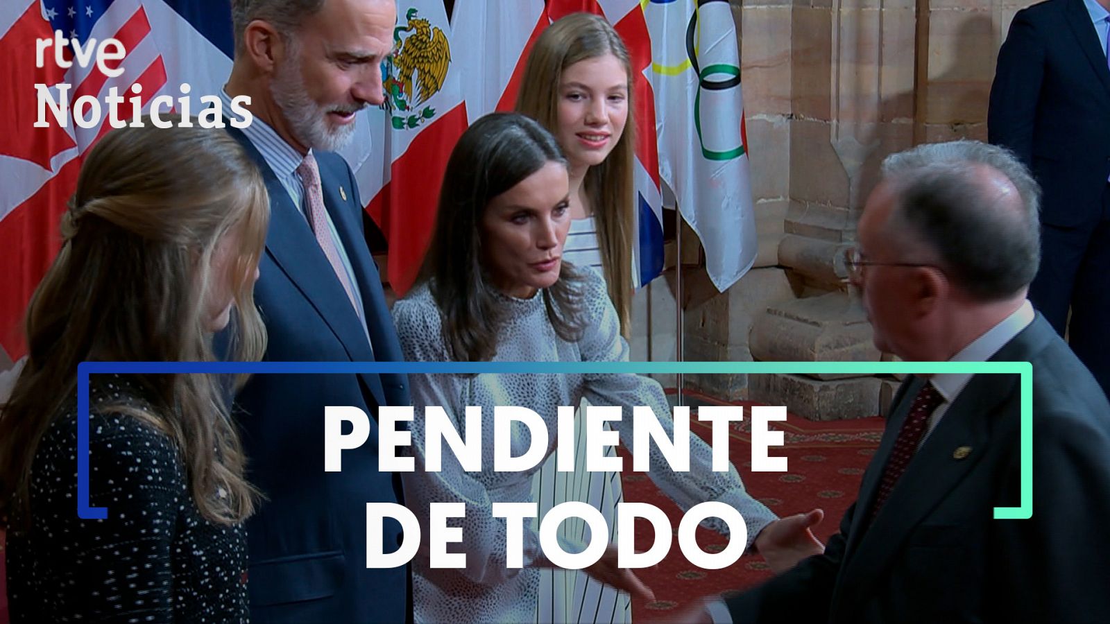 La reina Letizia pone orden en los Premios Princesa de Asturias tras varios fallos de protocolo