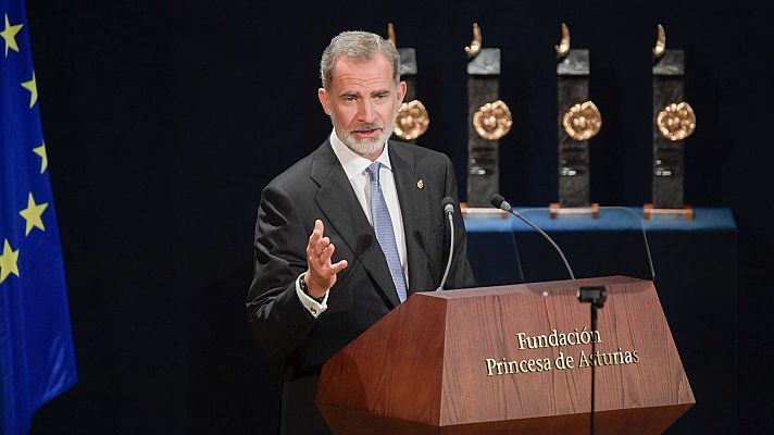 Telediario 2 - El rey defiende el proyecto europeo ante el regreso del "horror": "La guerra jamás va a destruir la cultura"