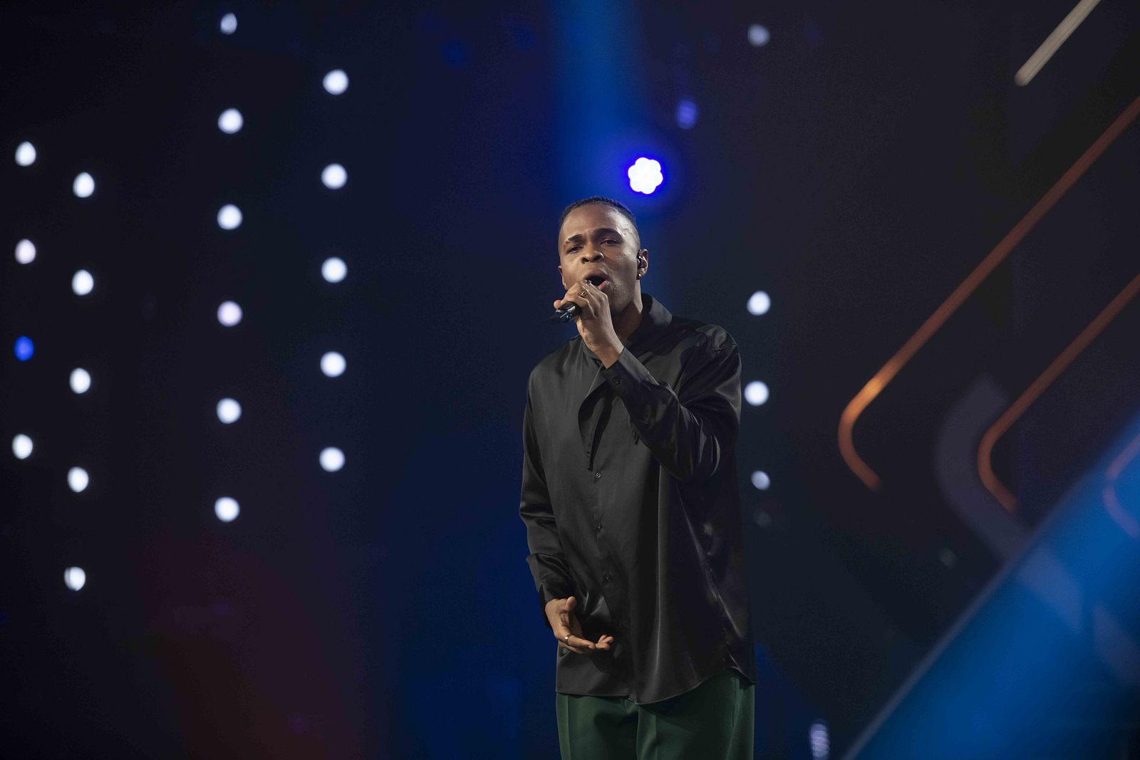 Benidorm Fest 2023: Actuación de Famous en la presentación - Benidorm Fest | Ver