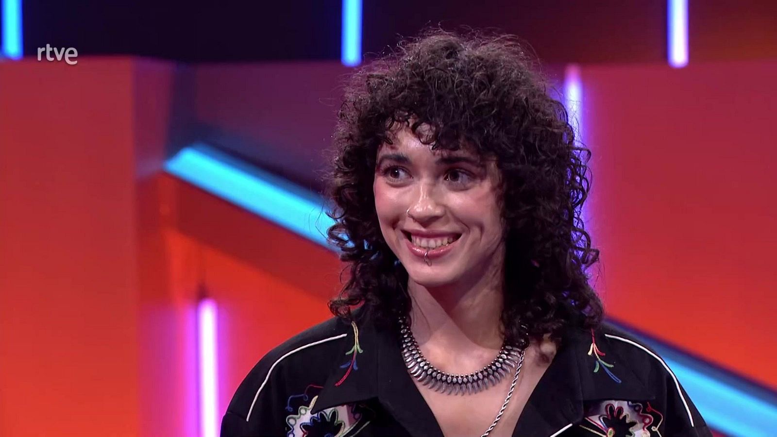 Entrevista a Alice Wonder en la gala 'Benidorm Fest: los elegidos' - Benidorm Fest | Ver