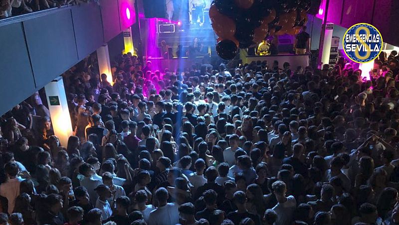 Desalojada en Sevilla una fiesta con al menos 13 menores atendidos