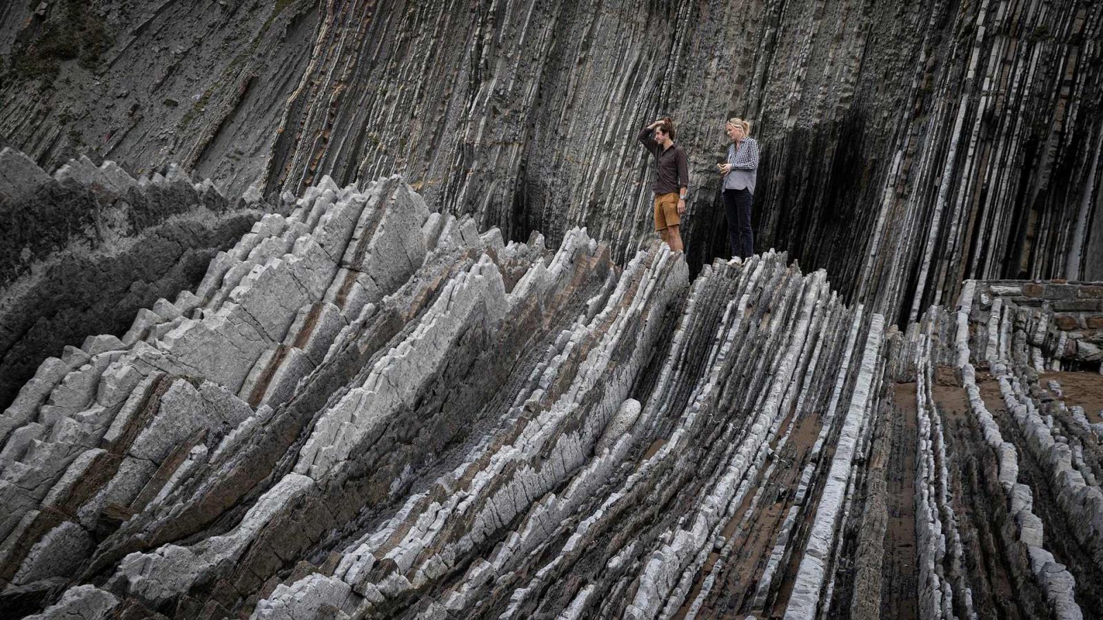 El Flysch de Zumaia, entre los cien lugares de la élite geológica