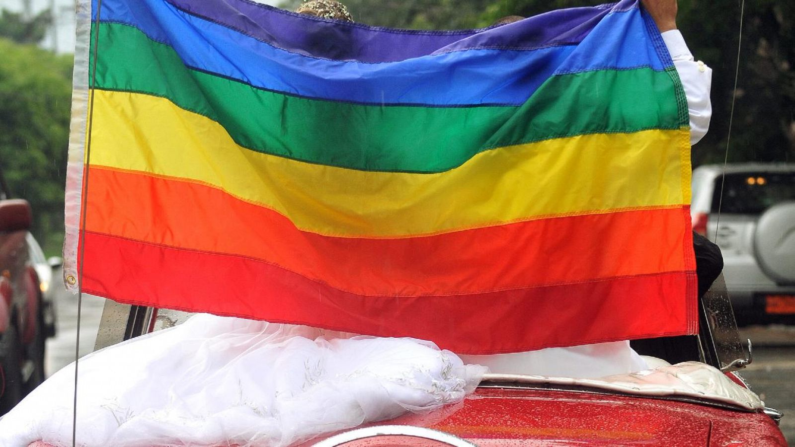 Dos mujeres se casan en Cuba y son primer matrimonio homosexual | Ver