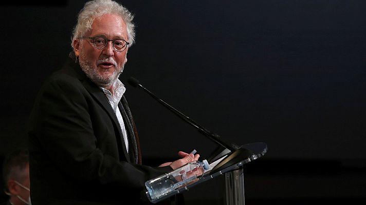 Telediario 2 - Hector Abad regresa a la novela con la historia de un sacerdote que espera un trasplante