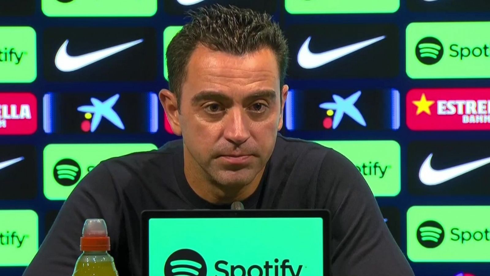 Xavi: "Hemos estado bien en ataque y no tan bien en defensa"