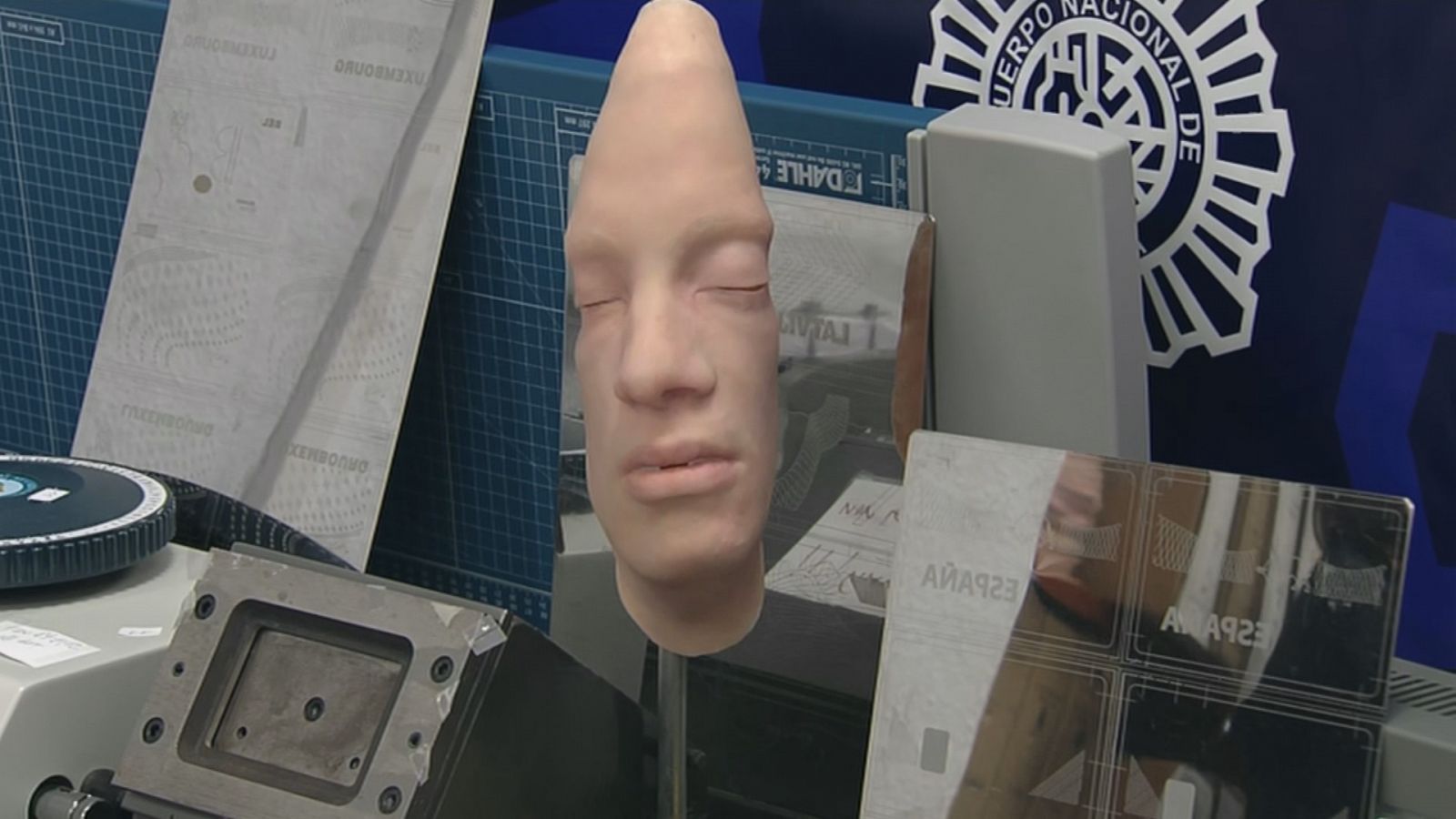 Detenidos por falsedad documental - Ver ahora