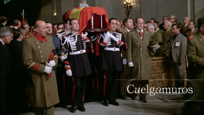 8 CUELGAMUROS [1975] Muerte y entierro de Franco