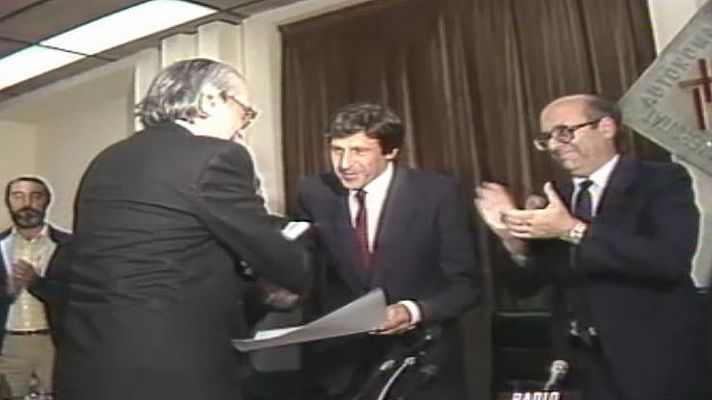 Arxiu TVE Catalunya - Joan Fuster, doctor honoris causa per la UAB