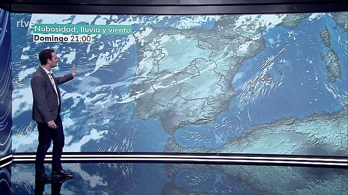 El tiempo - Intervalos de viento fuerte al principio en Pirineos, Ampurdán, bajo Ebro y Baleares