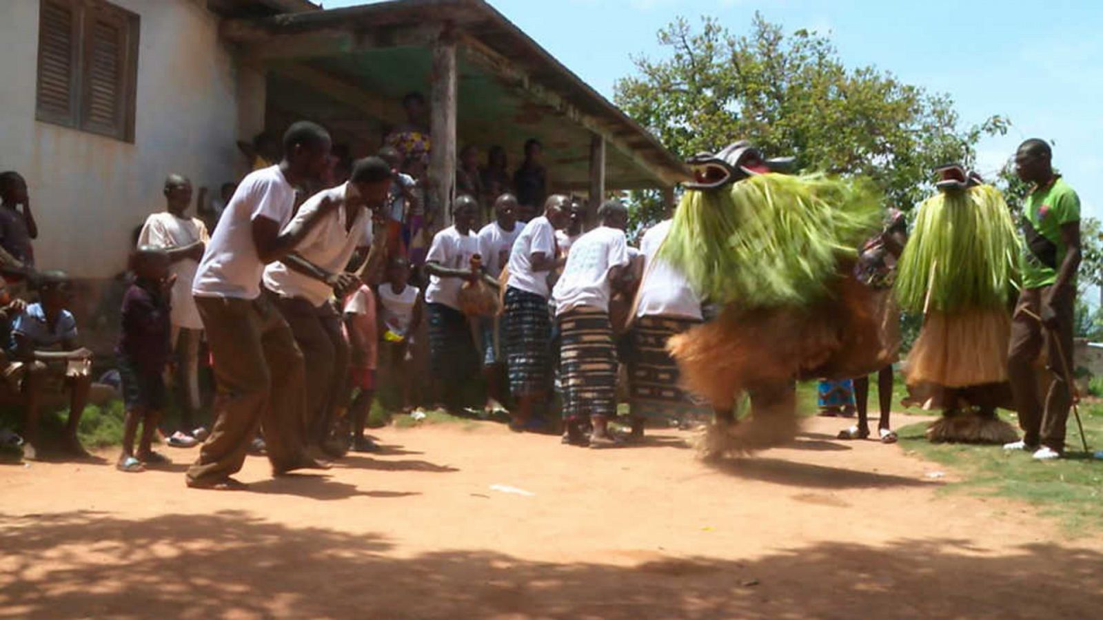 Españoles en el mundo - Costa de Marfil - ver ahora