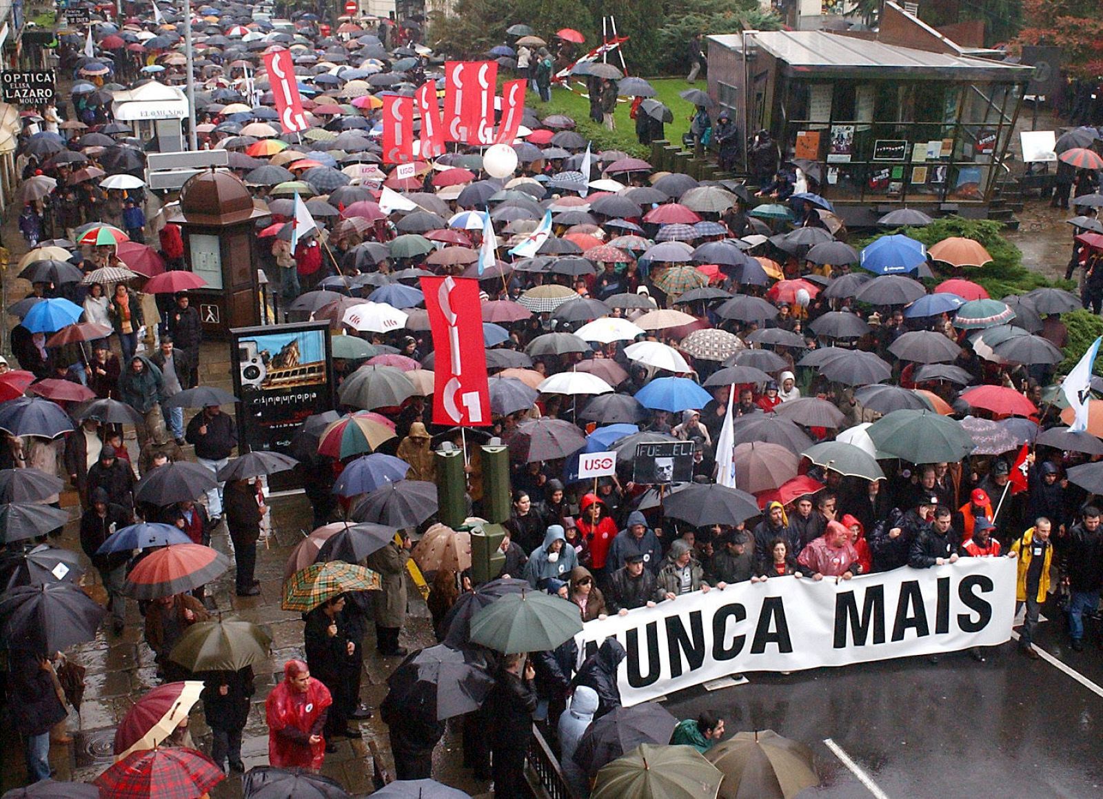 Nacimiento de la plataforma Nunca Mais