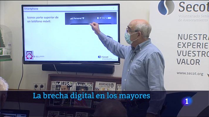 L'informatiu - Comunitat Valenciana - 'Mayores digitalizados', una iniciativa para ayudar a los ancianos con las nuevas tecnologías