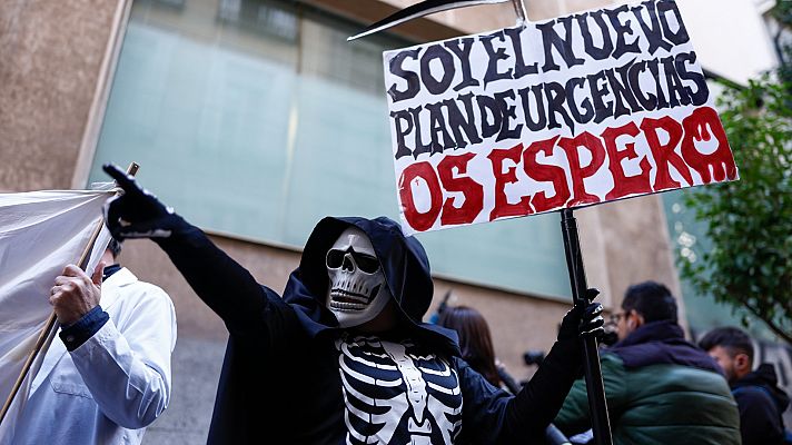 Telediario 1 - Primer día de huelga indefinida en las urgencias de Madrid