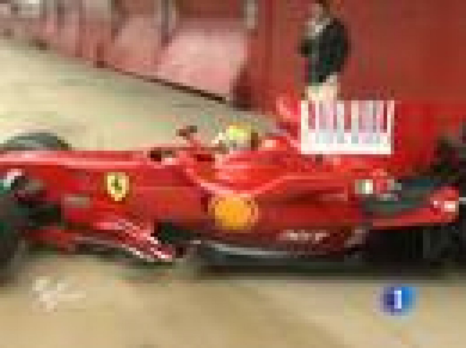 A Valentino Rossi se le ha atragantado su primer día de entrenamientos con Ferrari en Montmeló.