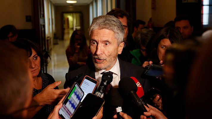 Telediario 1 - La presión sobre Marlaska crece tras conocerse más detalles sobre el salto a la valla de Melilla