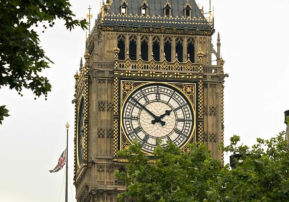 Telediario 1 - La campana del Big Ben vuelve a sonar tras cinco años de silencio