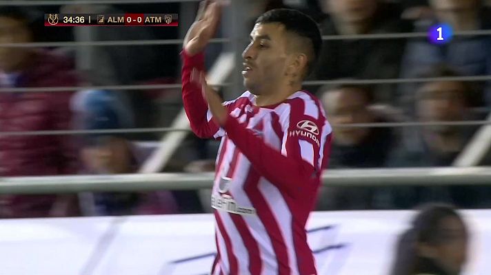 Correa adelanta al Atlético ante el Almazán