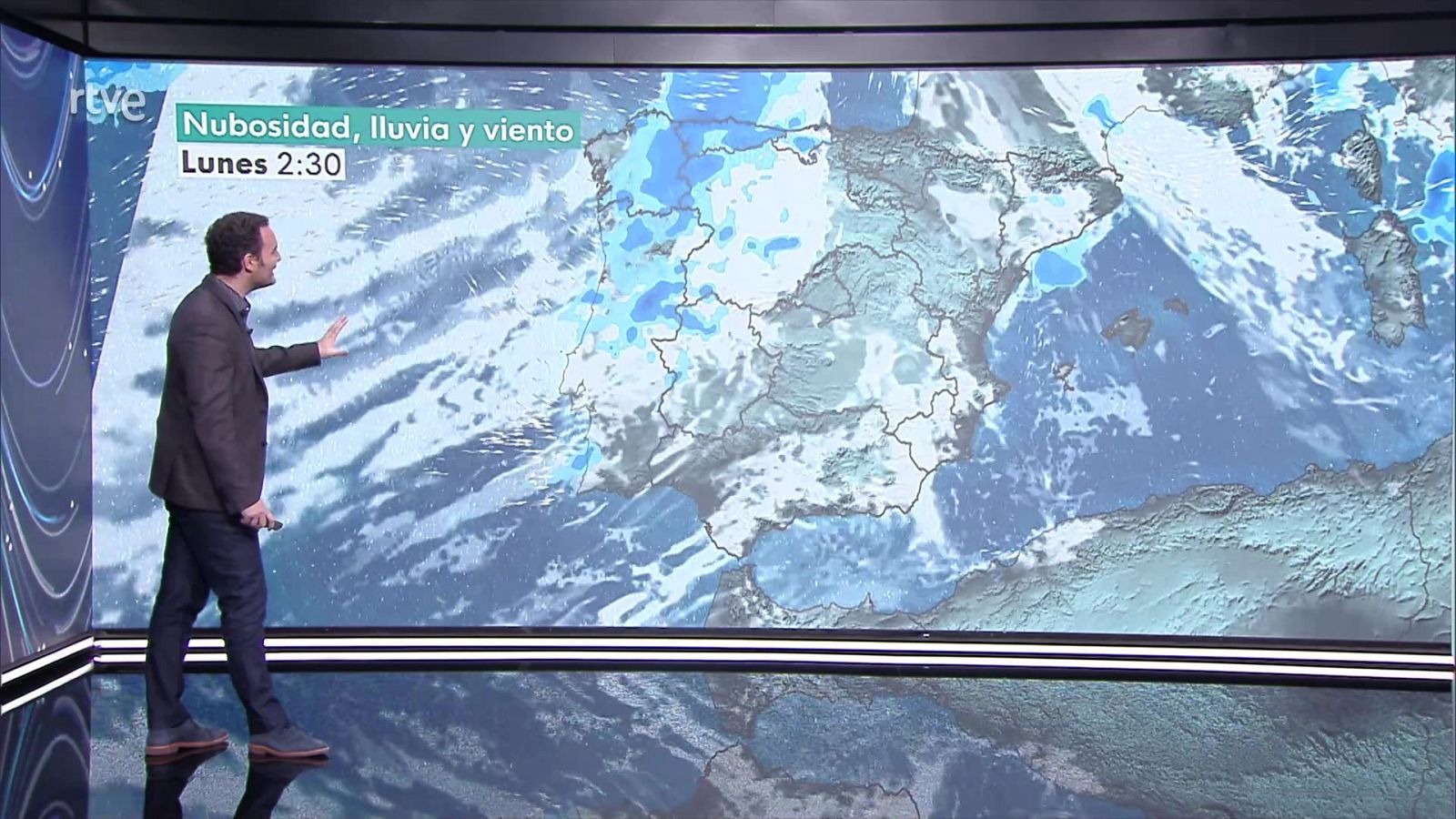 Intervalos nubosos al principio en el tercio oriental peninsular y Baleares - ver ahora