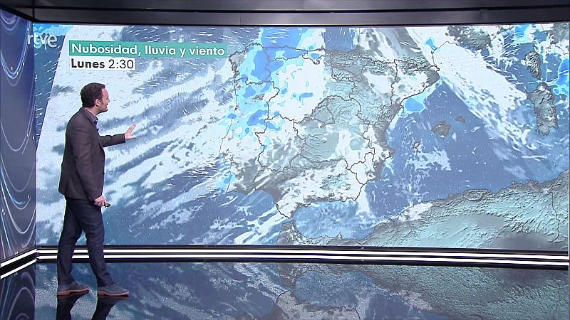 Intervalos nubosos al principio en el tercio oriental peninsular y Baleares - ver ahora