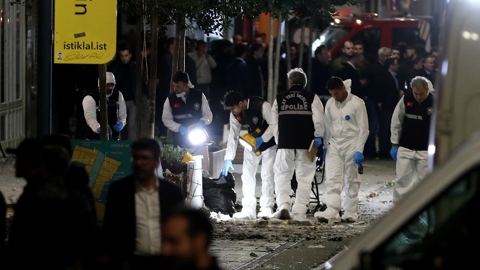 Estambul: Al Menos Seis Muertos Y Decenas De Heridos En Una Explosión