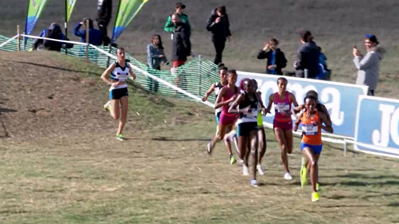 Cross - Cross Internacional de Atapuerca. Carrera femenina - RTVE Play