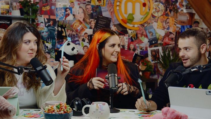 Qué decirte que no sepas - Bustamante y Andrea Compton