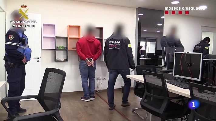 L'Informatiu - Desmantellen una xarxa internacional d'estafa amb criptomonedes