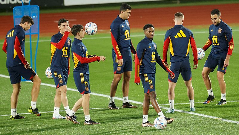 Qatar 2022: la selección española, rumbo a Jordania | Ver