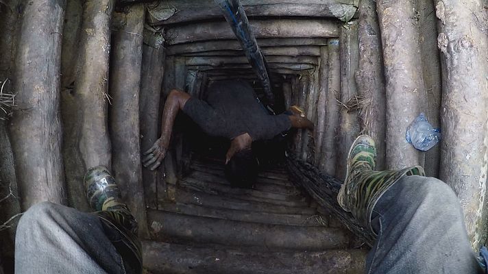  - Así es una mina de oro por dentro en Ghana