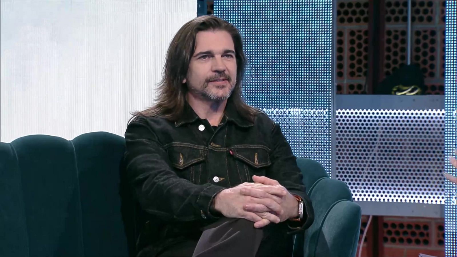 Culturas 2 - Filosofamos, escuchamos a Juanes y recordamos a Proust - ver ahora