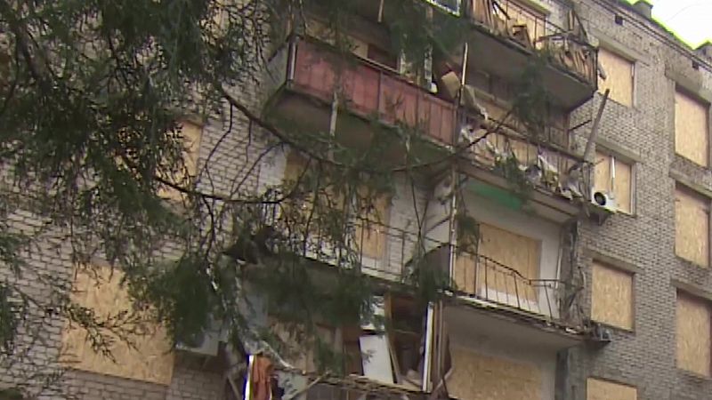 Vivir sin agua y sin luz en Mykolaiv - RTVE.es | Ver